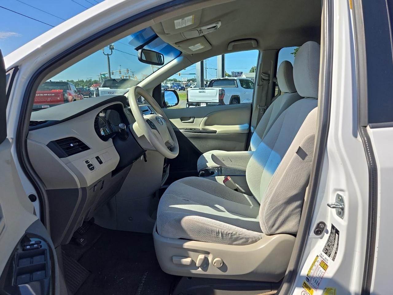 2013 Toyota Sienna LE Fredericksburg VA