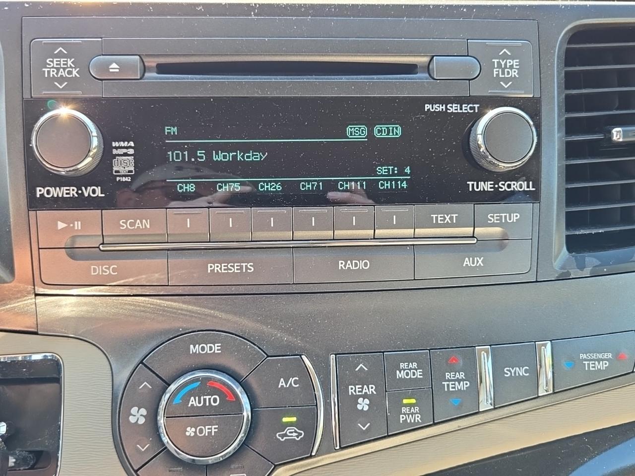 2013 Toyota Sienna LE Fredericksburg VA