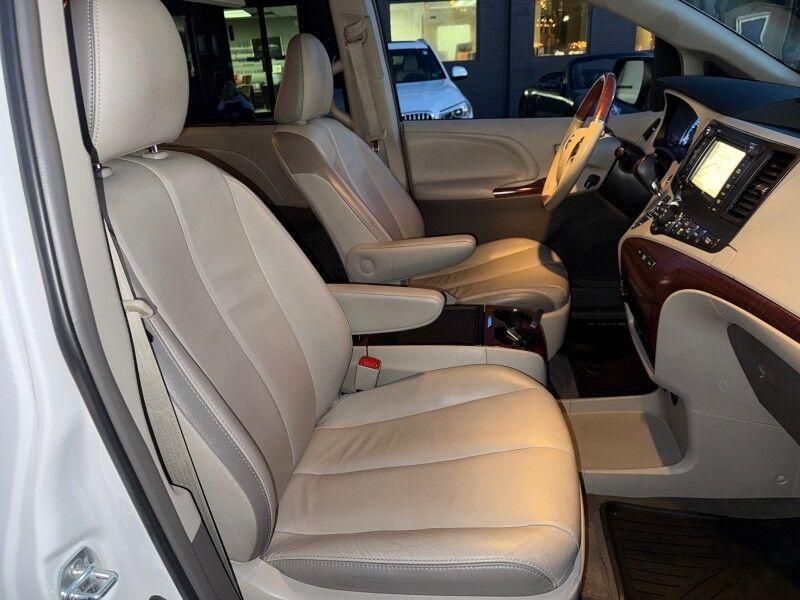 2013 Toyota Sienna Limited 7-Passenger Arlington VA