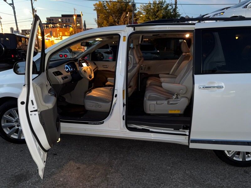 2013 Toyota Sienna Limited 7-Passenger Arlington VA