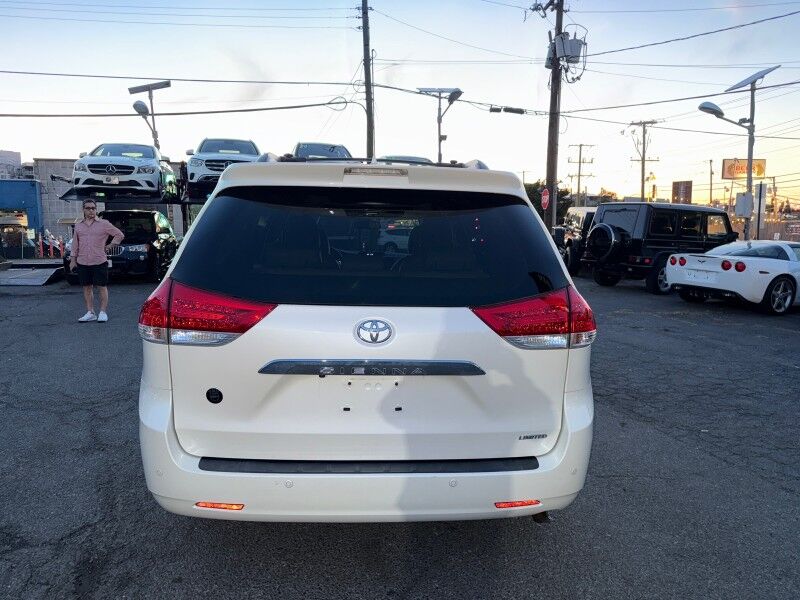 2013 Toyota Sienna Limited 7-Passenger Arlington VA