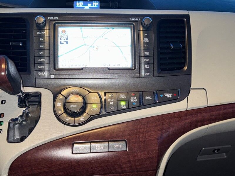2013 Toyota Sienna Limited 7-Passenger Arlington VA
