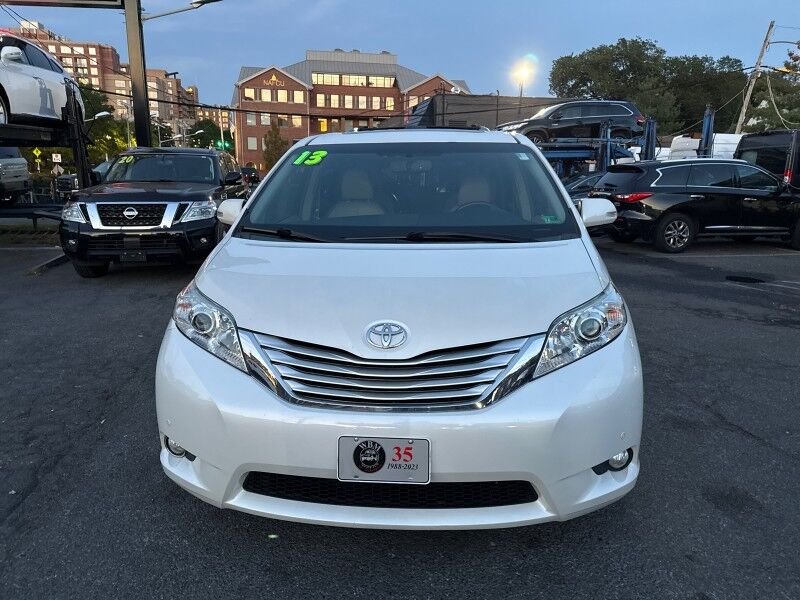 2013 Toyota Sienna Limited 7-Passenger Arlington VA