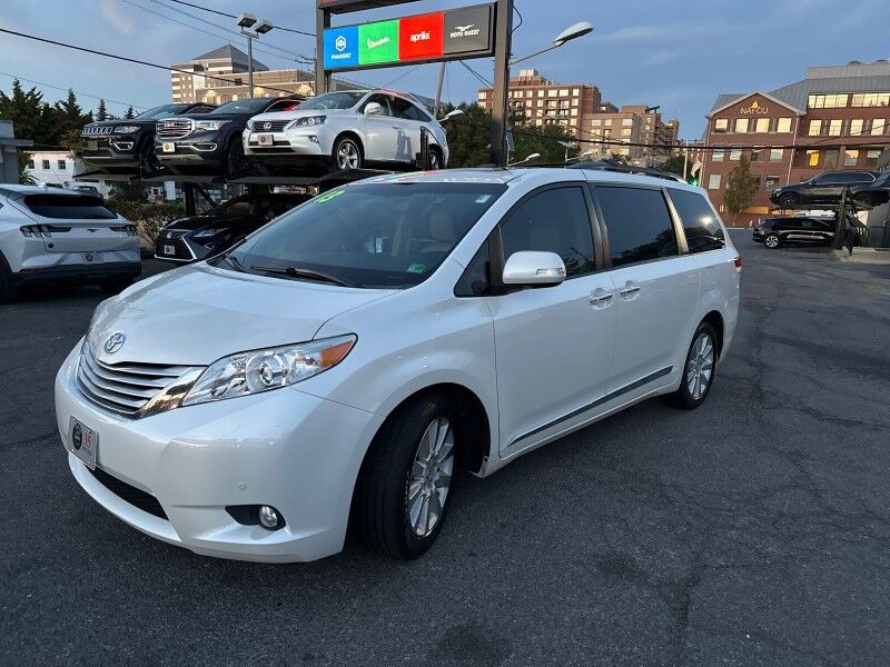 2013 Toyota Sienna Limited 7-Passenger Arlington VA