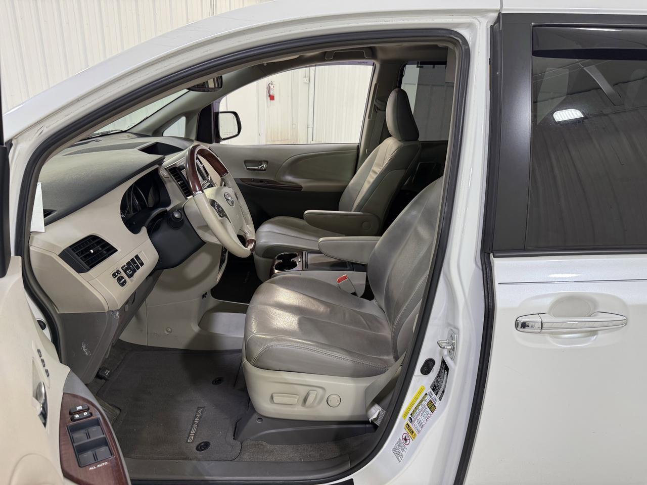 2013 Toyota Sienna Limited San Antonio TX