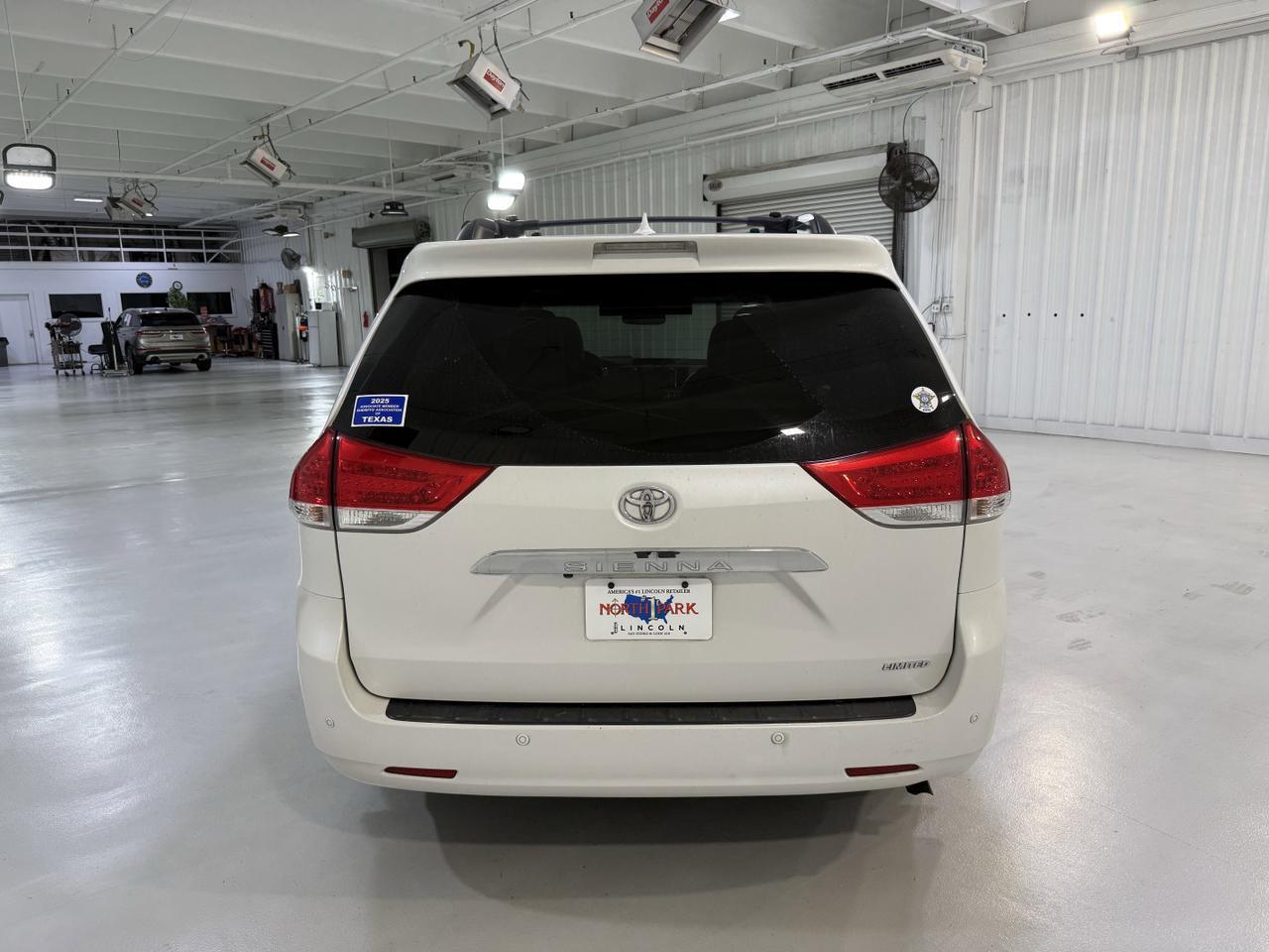 2013 Toyota Sienna Limited San Antonio TX