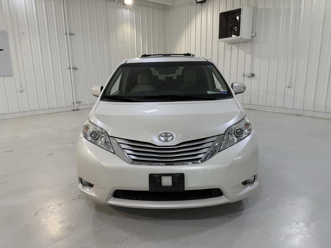 2013 Toyota Sienna Limited San Antonio TX
