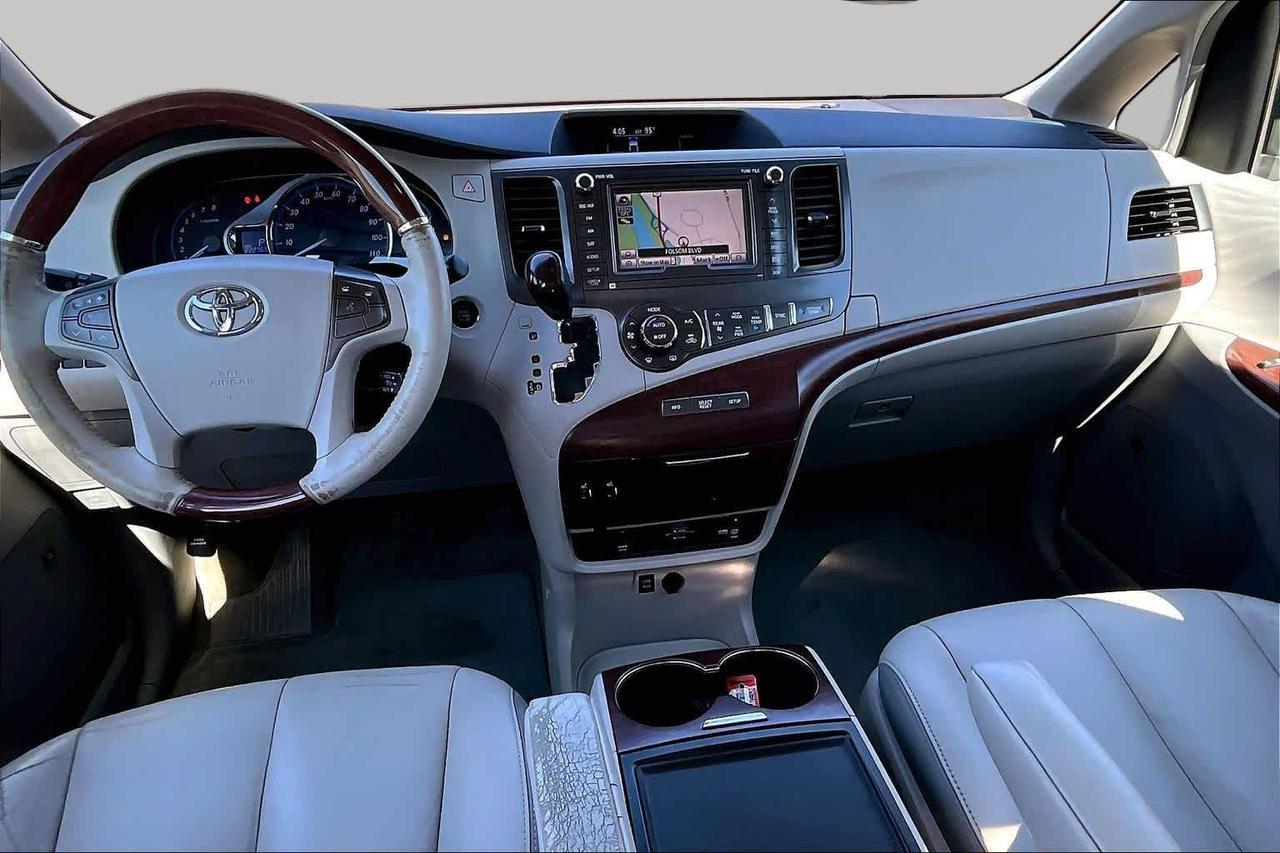 2013 Toyota Sienna Ltd Folsom CA