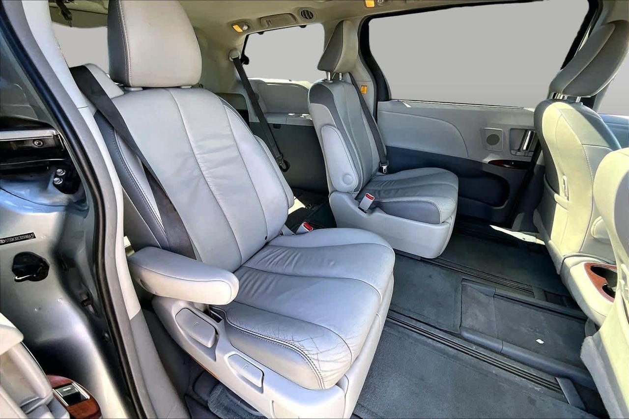 2013 Toyota Sienna Ltd Folsom CA