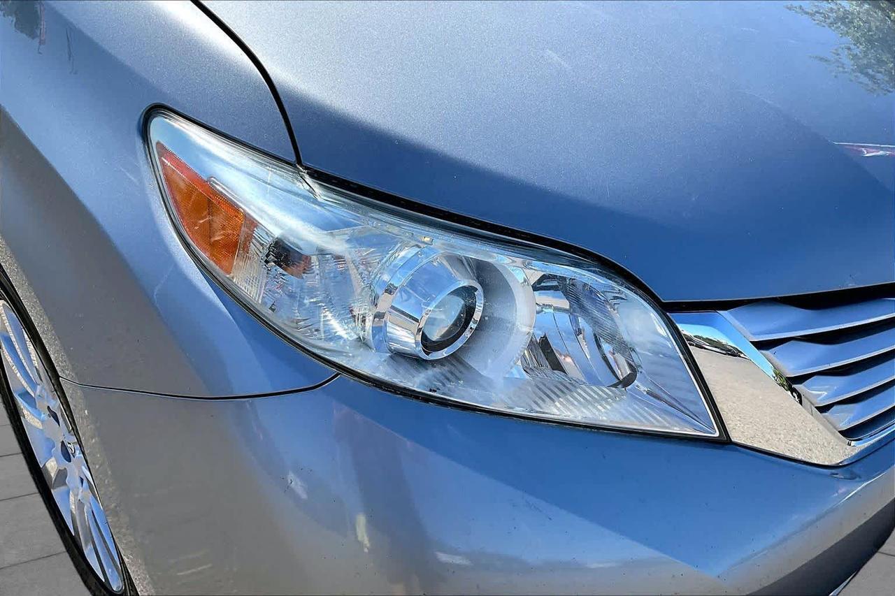 2013 Toyota Sienna Ltd Folsom CA