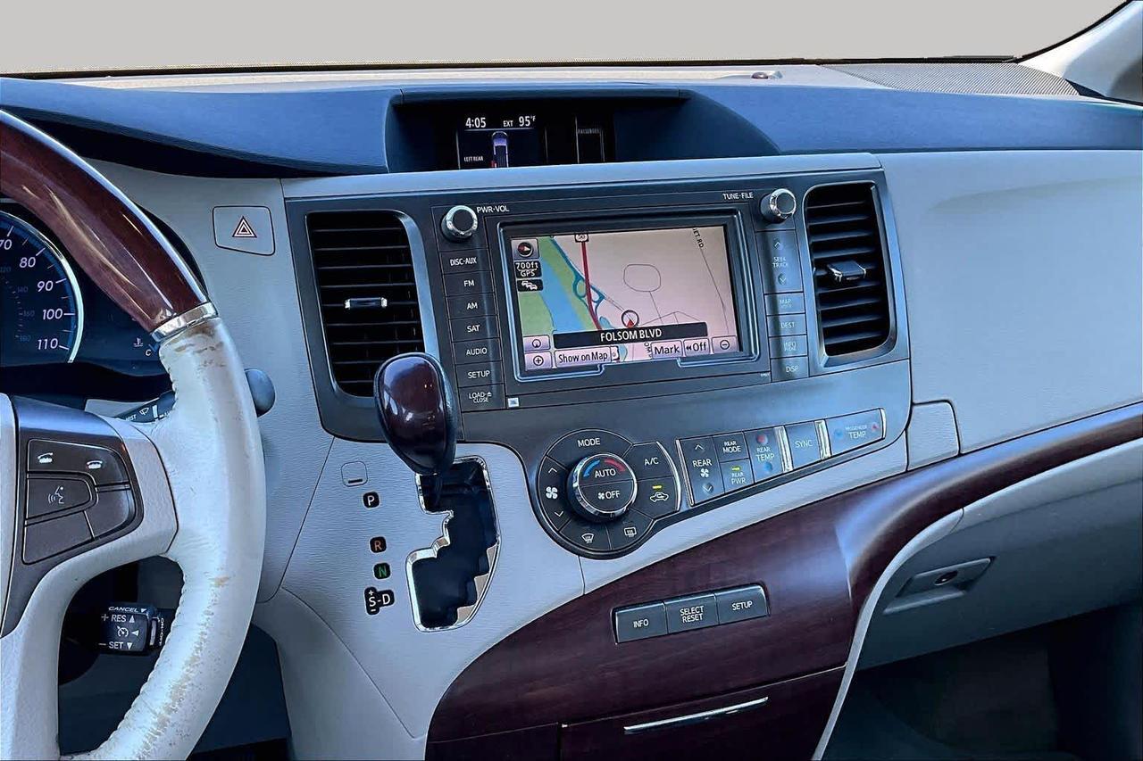 2013 Toyota Sienna Ltd Folsom CA