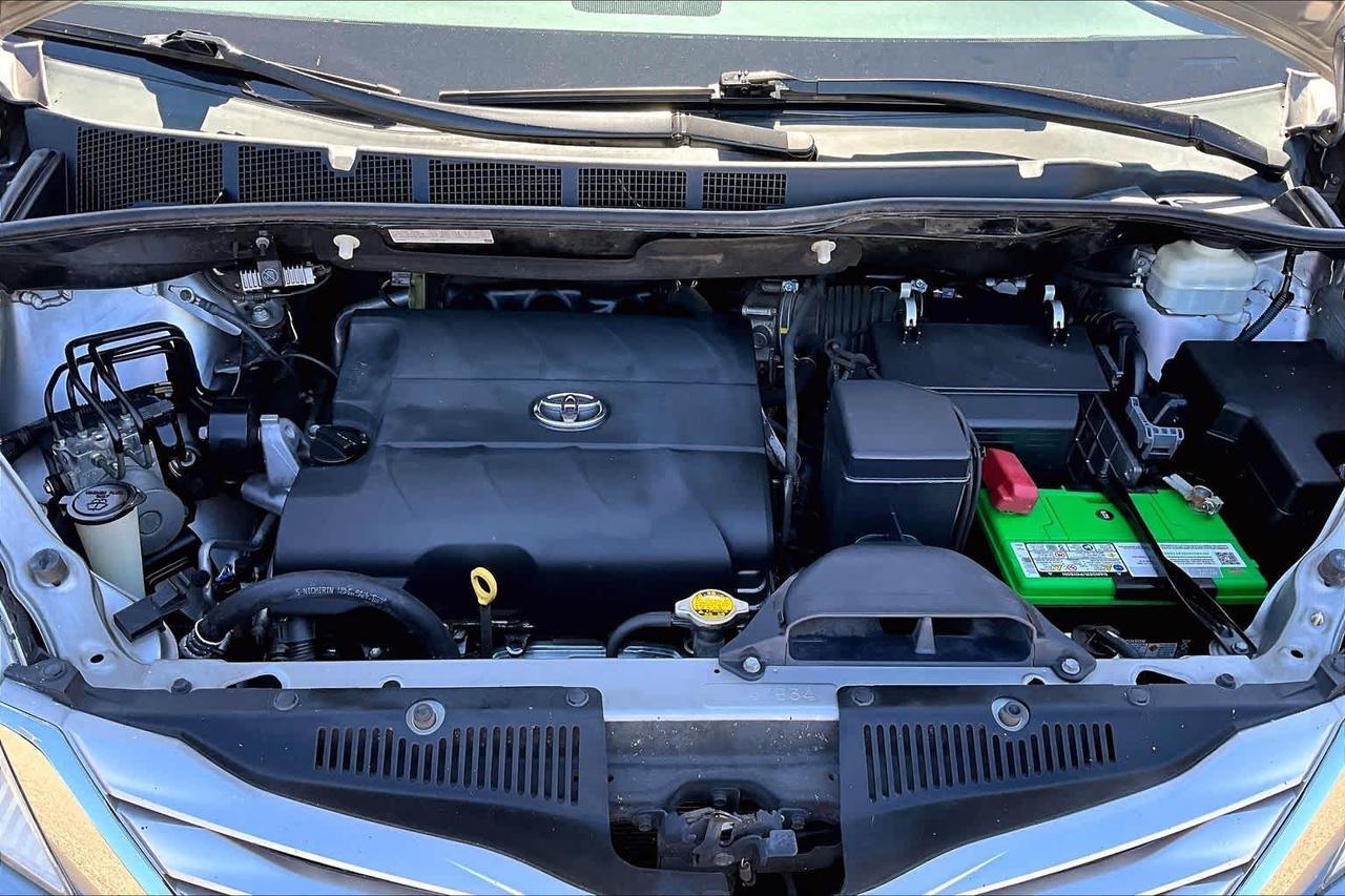 2013 Toyota Sienna Ltd Folsom CA