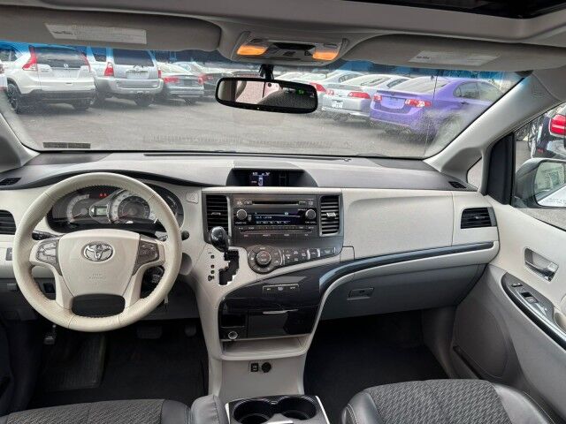 2013 Toyota Sienna SE Whitehall PA