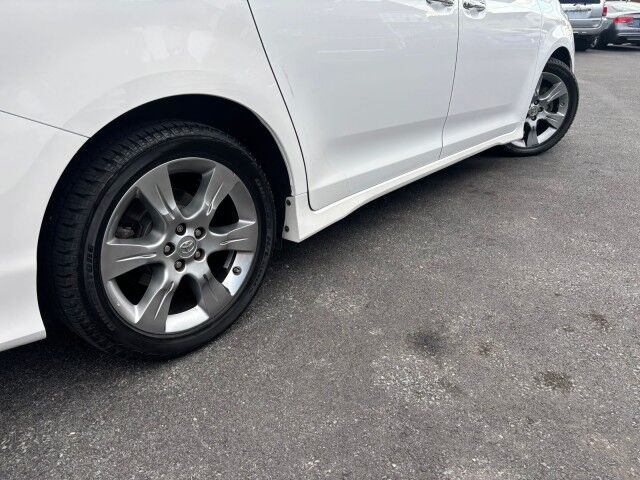 2013 Toyota Sienna SE Whitehall PA 2013 Toyota Sienna SE Whitehall PA