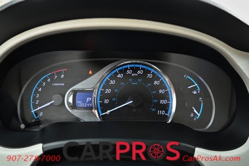 2013 Toyota Sienna XLE - Power & Heated Leather Seats - Power Sliding Doors - Seats 8 - Backup Camera - Blind Spot Monitor - Keyless Entry - Sunroof - Power Liftgate - Tow Package Anchorage AK