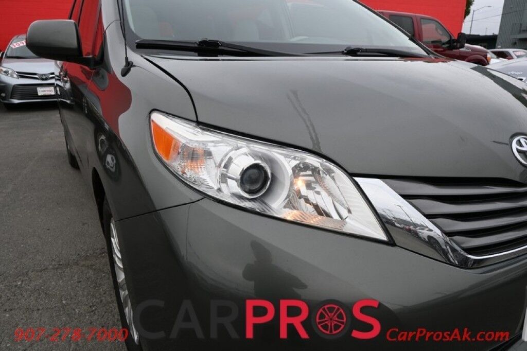 2013 Toyota Sienna XLE - Power & Heated Leather Seats - Power Sliding Doors - Seats 8 - Backup Camera - Blind Spot Monitor - Keyless Entry - Sunroof - Power Liftgate - Tow Package Anchorage AK