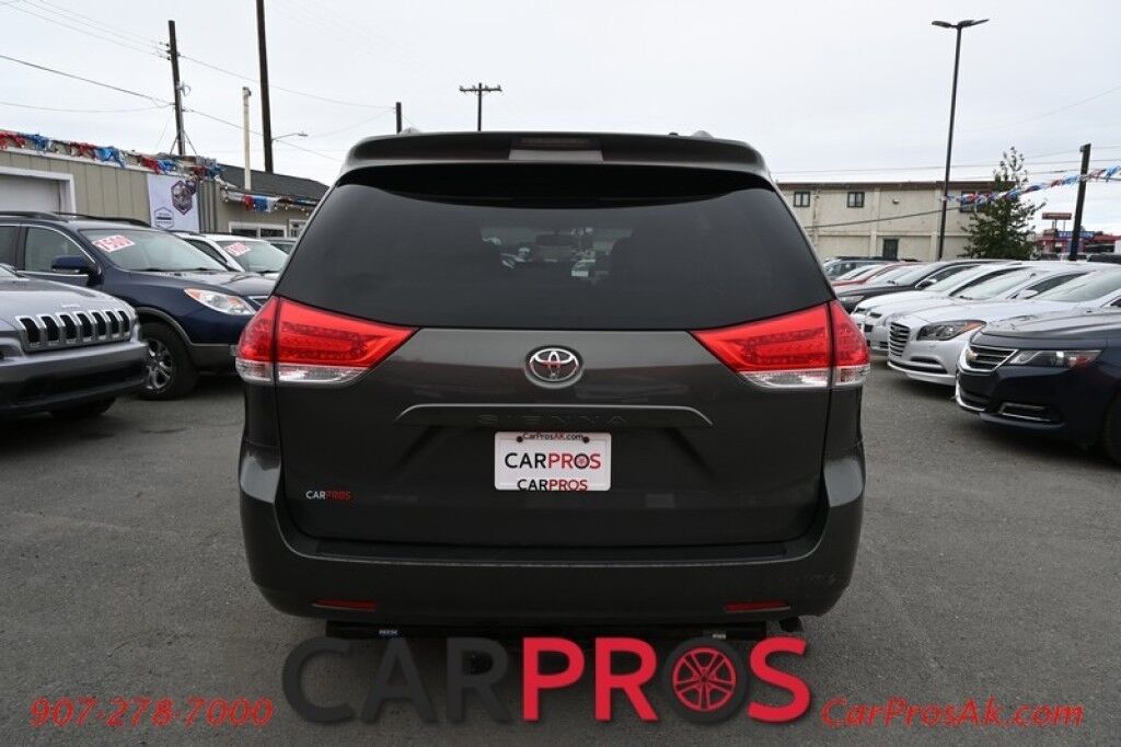 2013 Toyota Sienna XLE - Power & Heated Leather Seats - Power Sliding Doors - Seats 8 - Backup Camera - Blind Spot Monitor - Keyless Entry - Sunroof - Power Liftgate - Tow Package Anchorage AK