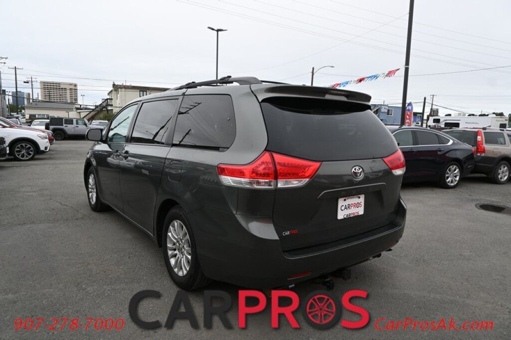 2013 Toyota Sienna XLE - Power & Heated Leather Seats - Power Sliding Doors - Seats 8 - Backup Camera - Blind Spot Monitor - Keyless Entry - Sunroof - Power Liftgate - Tow Package Anchorage AK