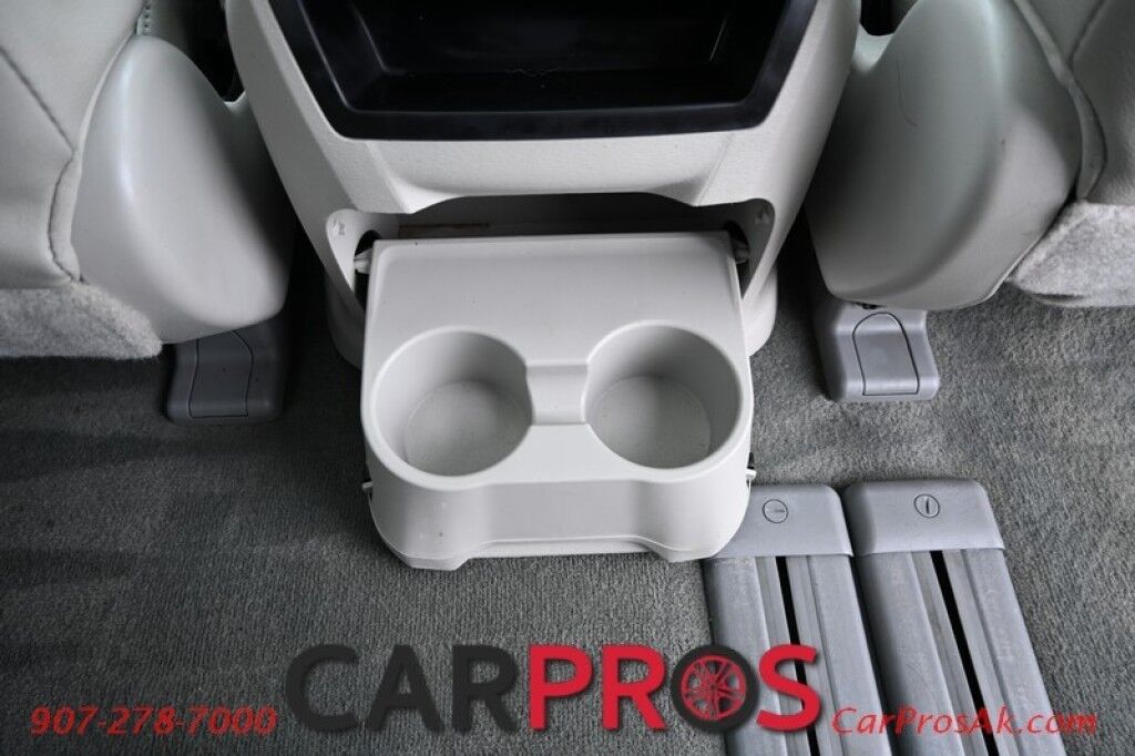 2013 Toyota Sienna XLE - Power & Heated Leather Seats - Power Sliding Doors - Seats 8 - Backup Camera - Blind Spot Monitor - Keyless Entry - Sunroof - Power Liftgate - Tow Package Anchorage AK