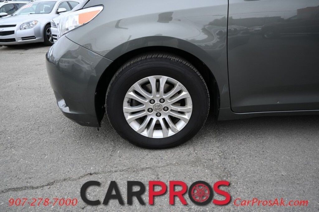 2013 Toyota Sienna XLE - Power & Heated Leather Seats - Power Sliding Doors - Seats 8 - Backup Camera - Blind Spot Monitor - Keyless Entry - Sunroof - Power Liftgate - Tow Package Anchorage AK