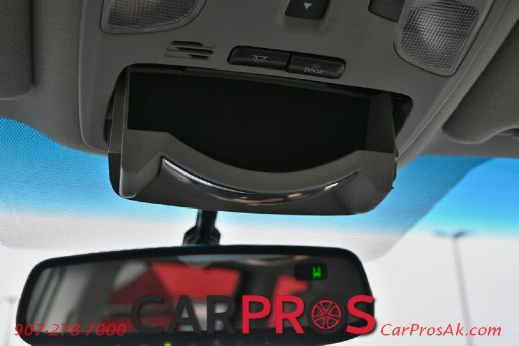 2013 Toyota Sienna XLE - Power & Heated Leather Seats - Power Sliding Doors - Seats 8 - Backup Camera - Blind Spot Monitor - Keyless Entry - Sunroof - Power Liftgate - Tow Package Anchorage AK