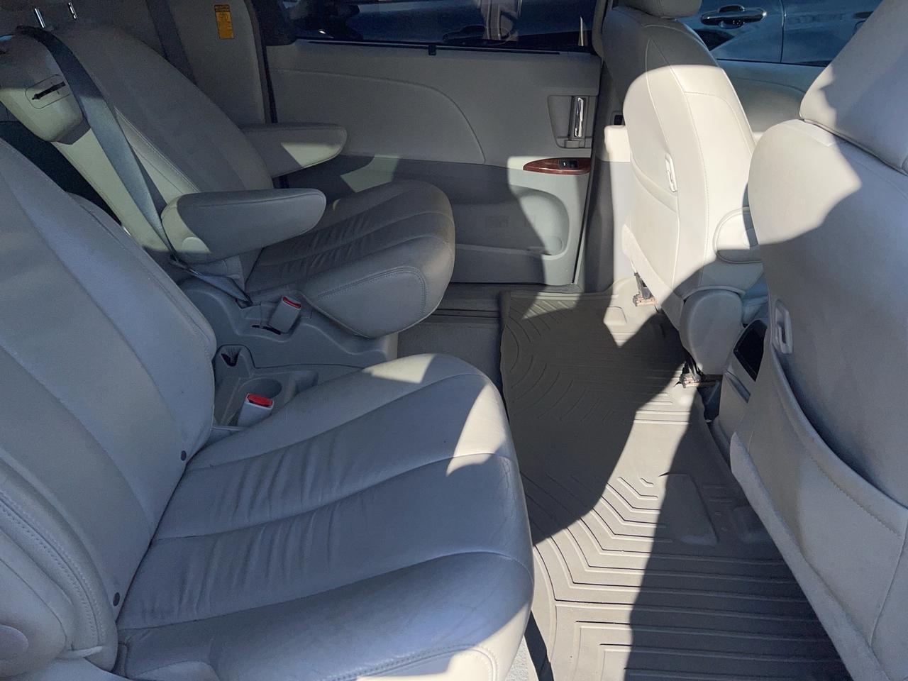 2013 Toyota Sienna XLE 8 Passenger Stafford VA