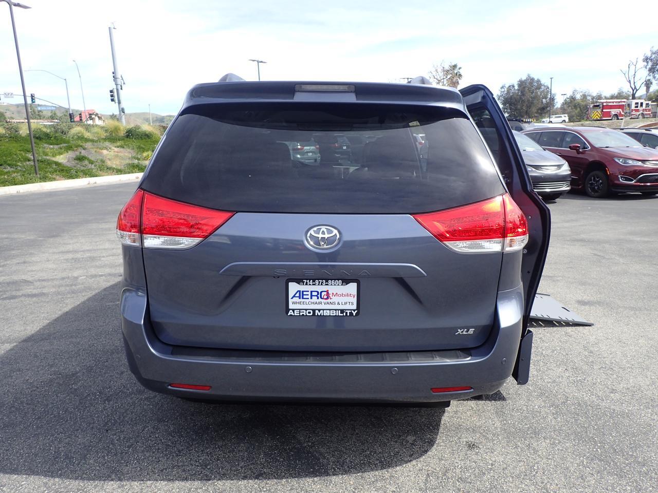 2013 Toyota Sienna XLE Anaheim CA