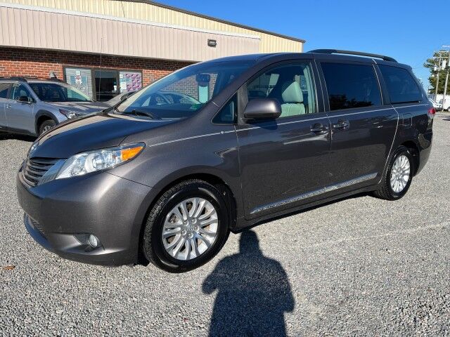 2013 Toyota Sienna XLE Ashland VA