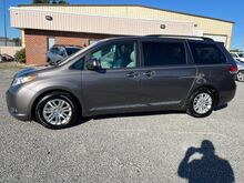 2013_Toyota_Sienna_XLE_ Ashland VA