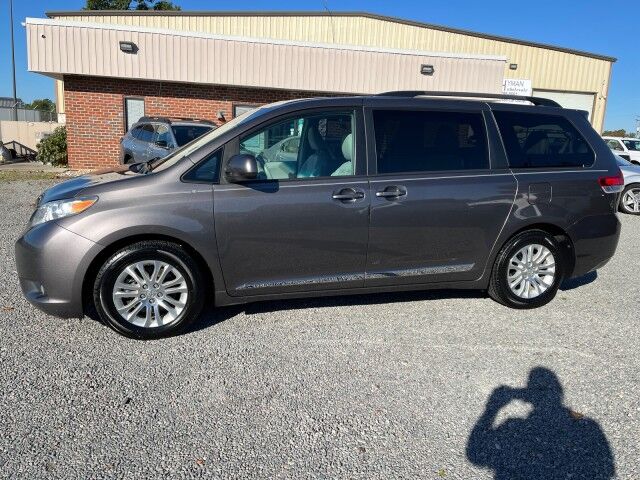 2013 Toyota Sienna XLE Ashland VA
