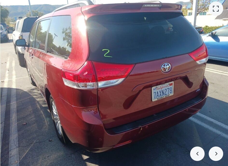 2013 Toyota Sienna XLE OR