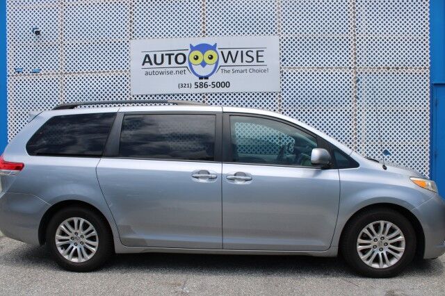 2013 Toyota Sienna XLE