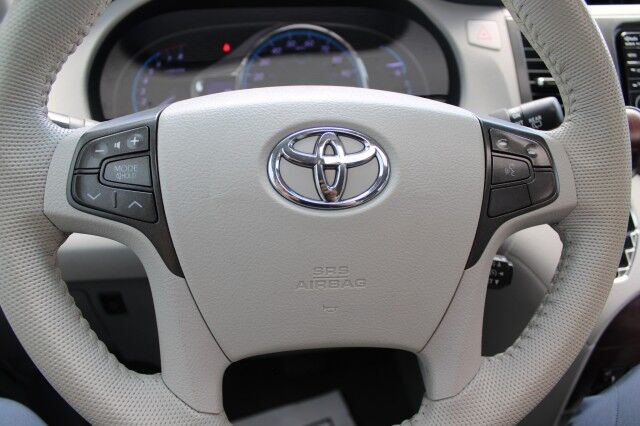 2013 Toyota Sienna XLE Melbourne FL