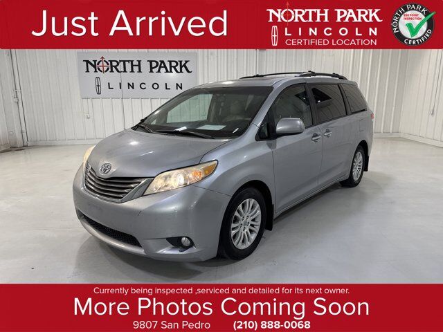 2013 Toyota Sienna XLE San Antonio TX