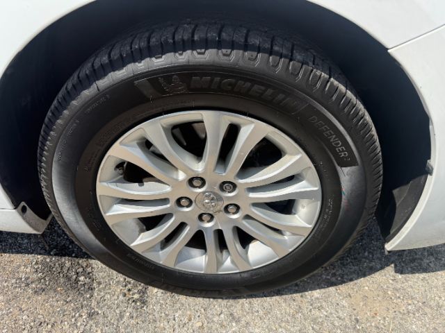 2013 Toyota Sienna XLE V6 7 Passenger Auto Access Seat | Limited V6 7 Passenger | XLE V6 8 Pas Terrell TX