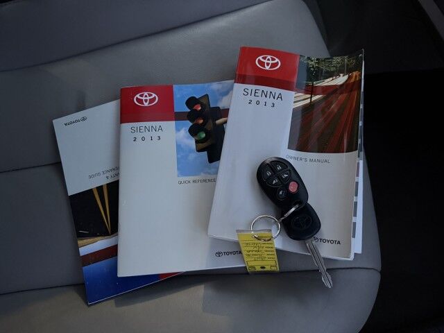 2013 Toyota Sienna XLE Whitehall PA