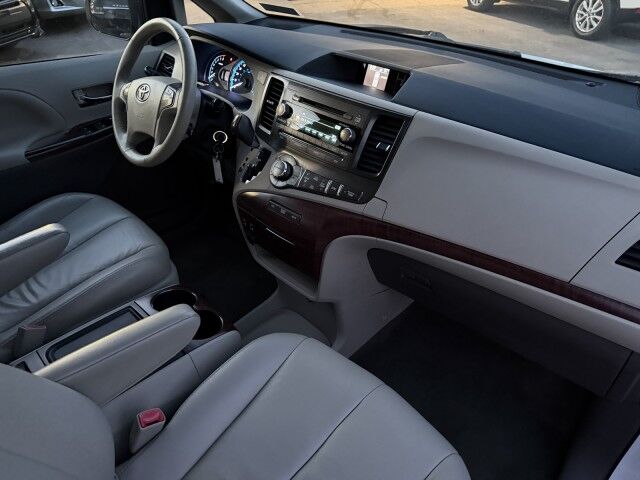 2013 Toyota Sienna XLE Whitehall PA