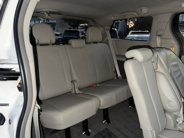 2013 Toyota Sienna XLE Whitehall PA