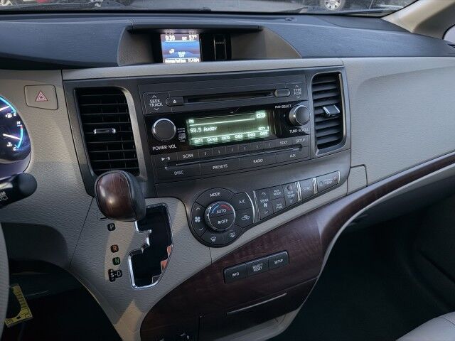 2013 Toyota Sienna XLE Whitehall PA