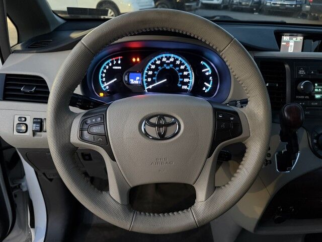 2013 Toyota Sienna XLE Whitehall PA