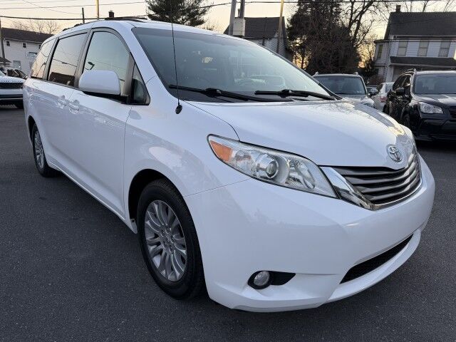 2013 Toyota Sienna XLE Whitehall PA