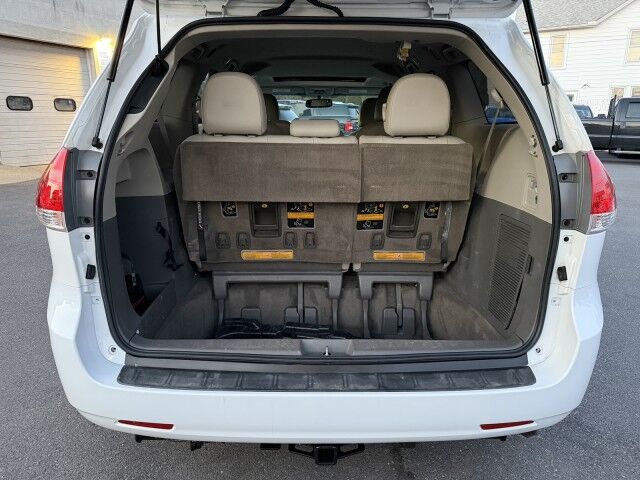 2013 Toyota Sienna XLE Whitehall PA