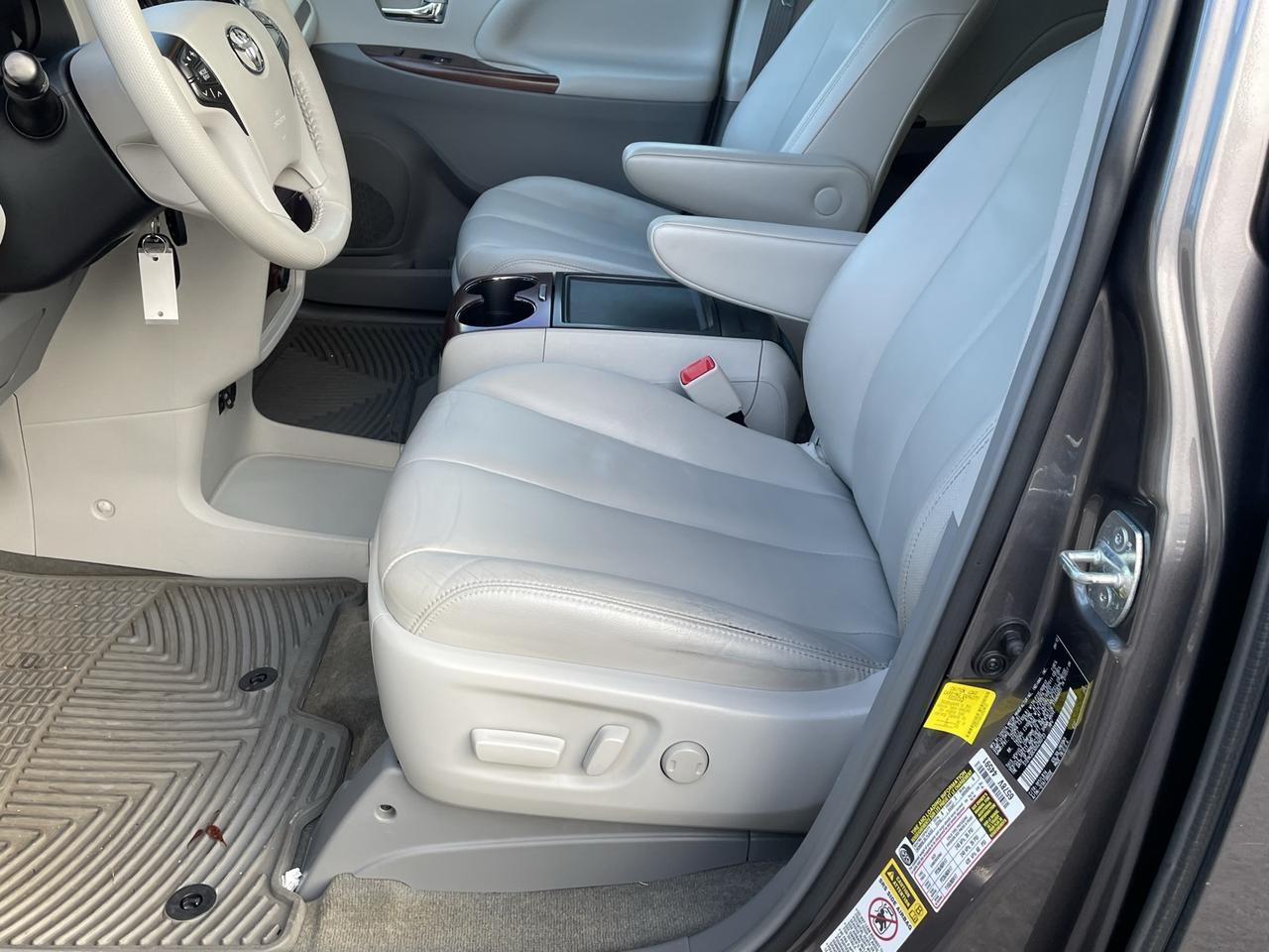 2013 Toyota Sienna XLE Alexandria VA