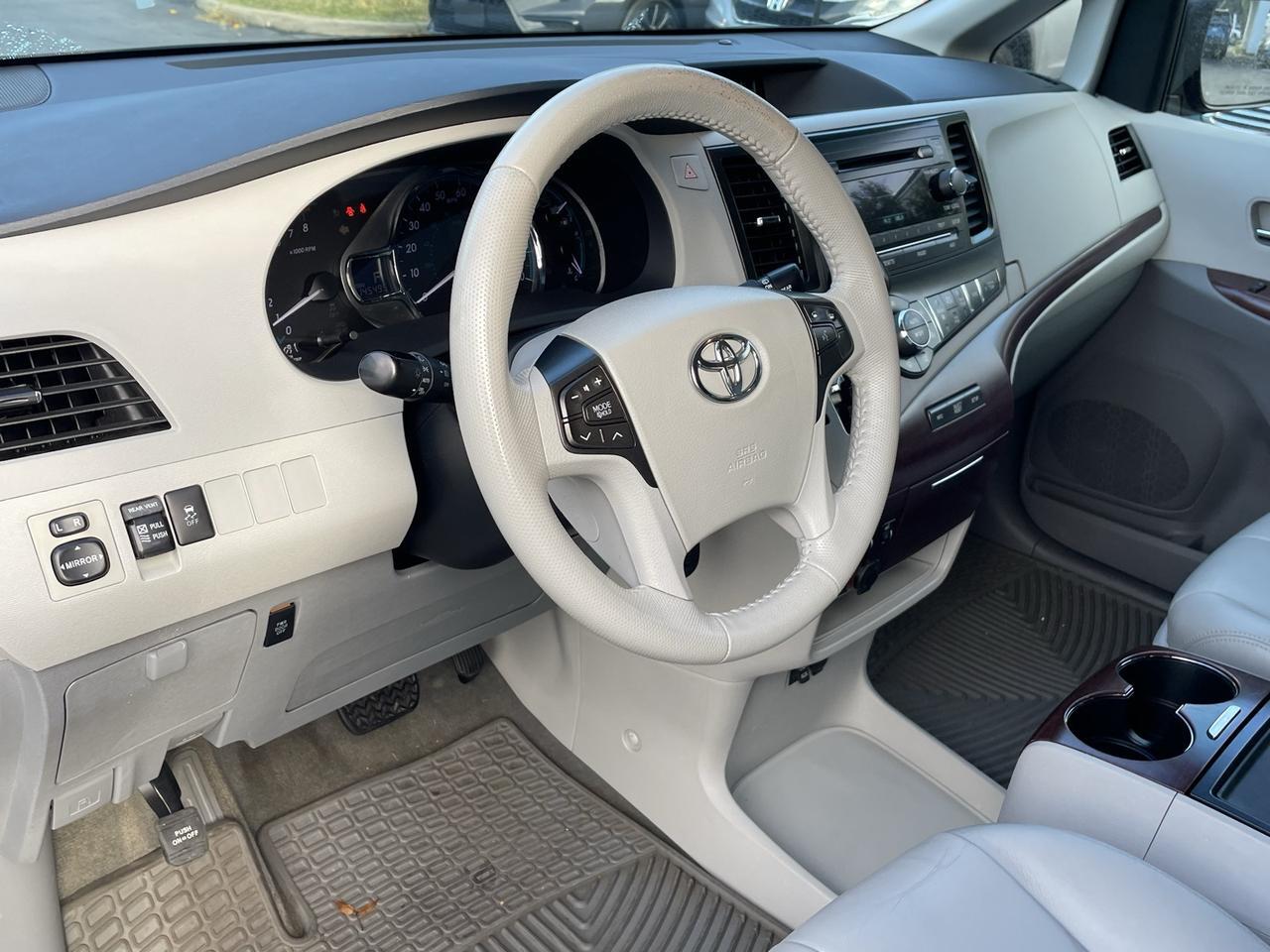 2013 Toyota Sienna XLE Alexandria VA