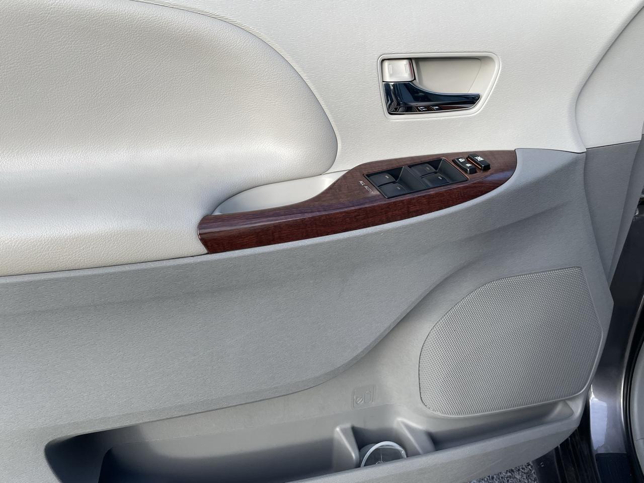 2013 Toyota Sienna XLE Alexandria VA
