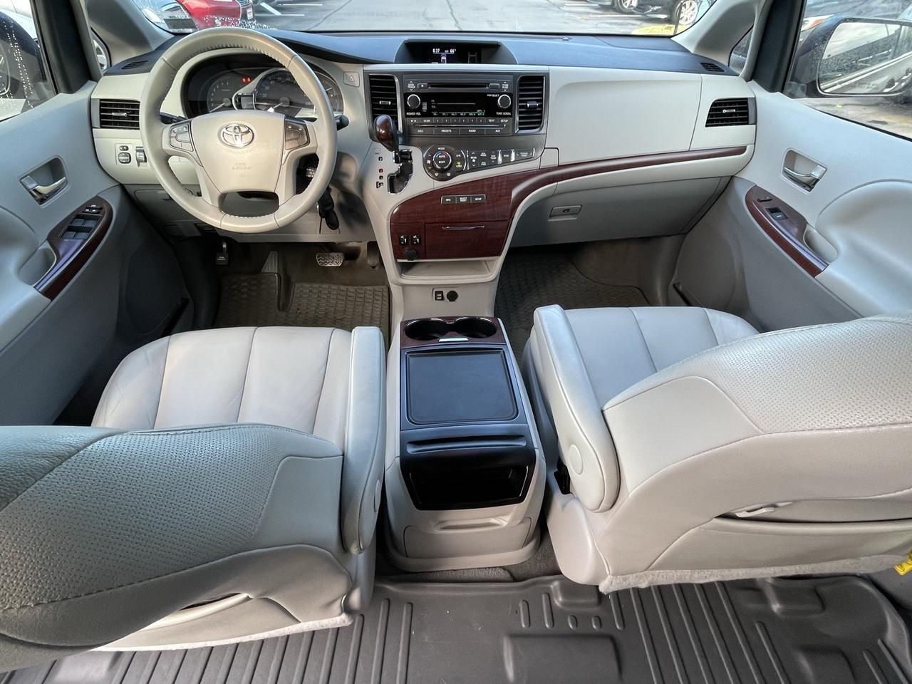 2013 Toyota Sienna XLE Alexandria VA