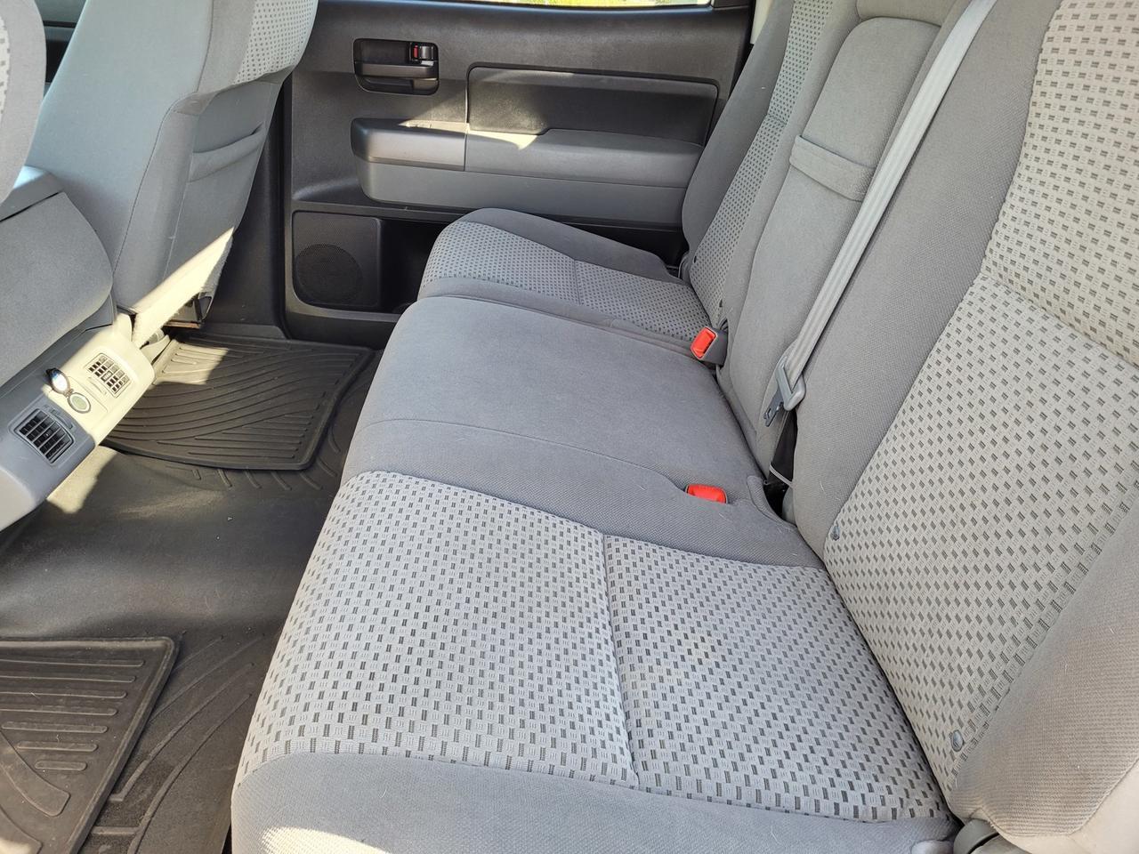 2013 Toyota TUNDRA CREWMAX V8 Vacaville CA