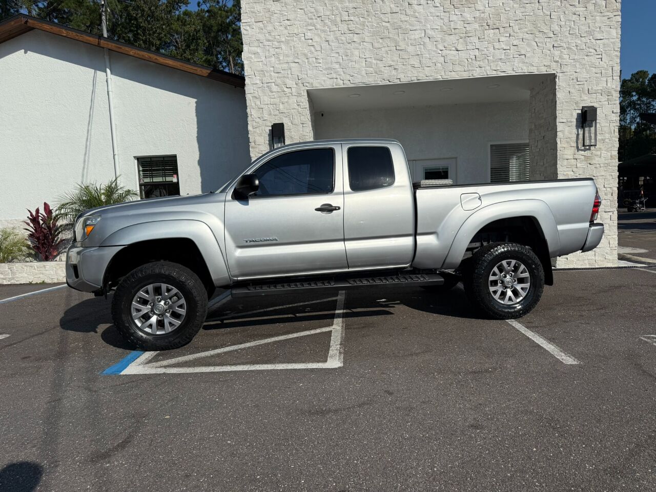 2013 Toyota Tacoma 4WD Access Cab V6 AT (Natl) Jacksonville FL