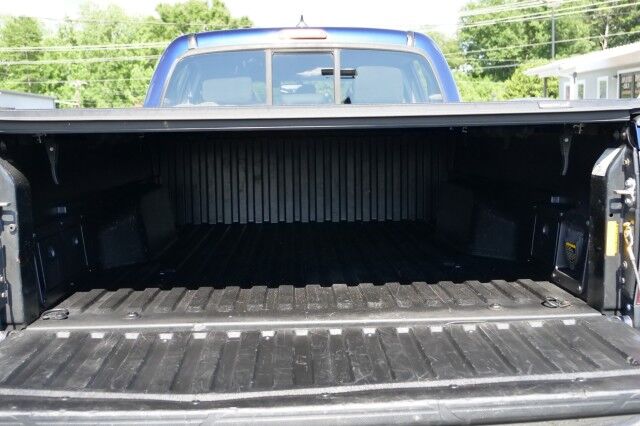 2013 Toyota Tacoma 4X4 / Limited Package / Tow Package! High Point NC