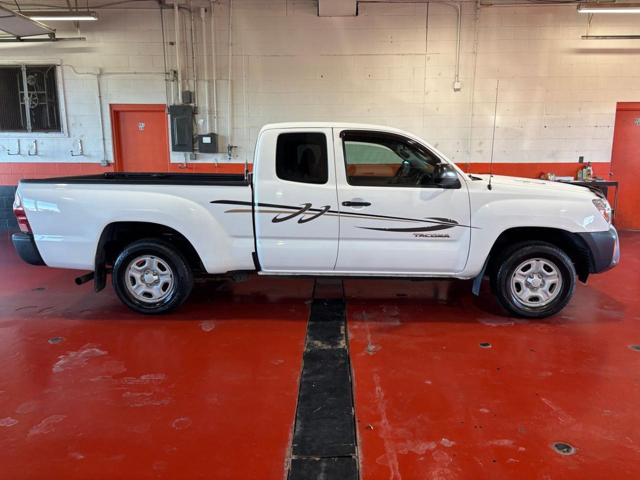 2013 Toyota Tacoma Base